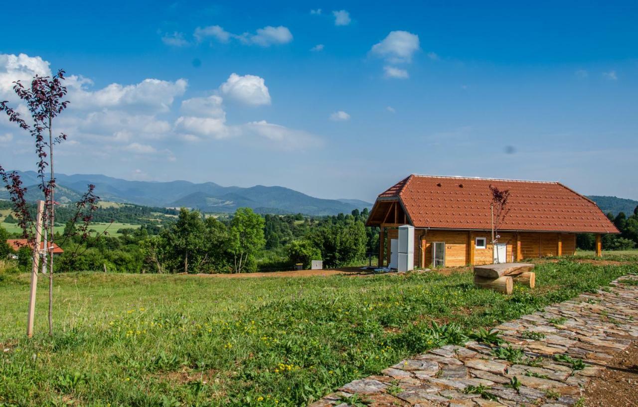 فندق Camp The Sunrise Hill بيفكا المظهر الخارجي الصورة